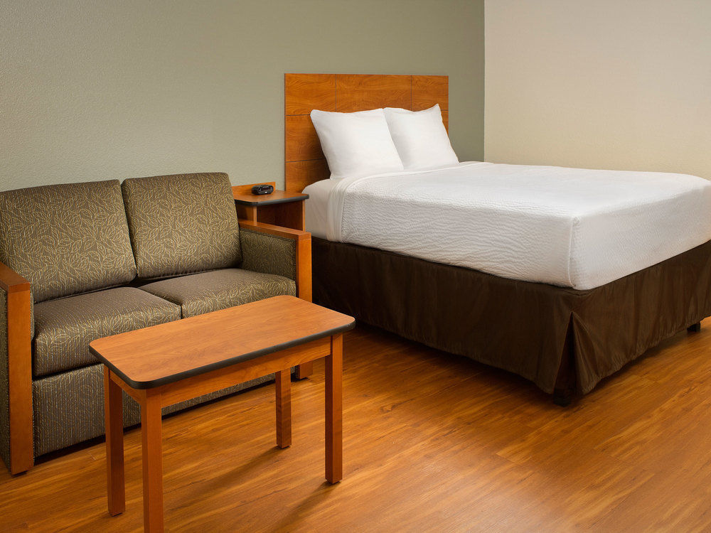 Woodspring Suites Richmond West I-64 Dumbarton Exteriör bild